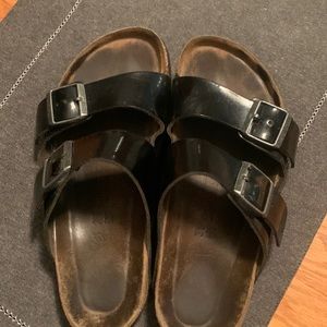 Birkenstock sandals size 9! Shiny Black!